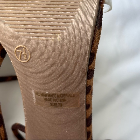 New Fashion Nova Chunky Heels with Animal Print Ankle Wrap - Picture 7 of 9